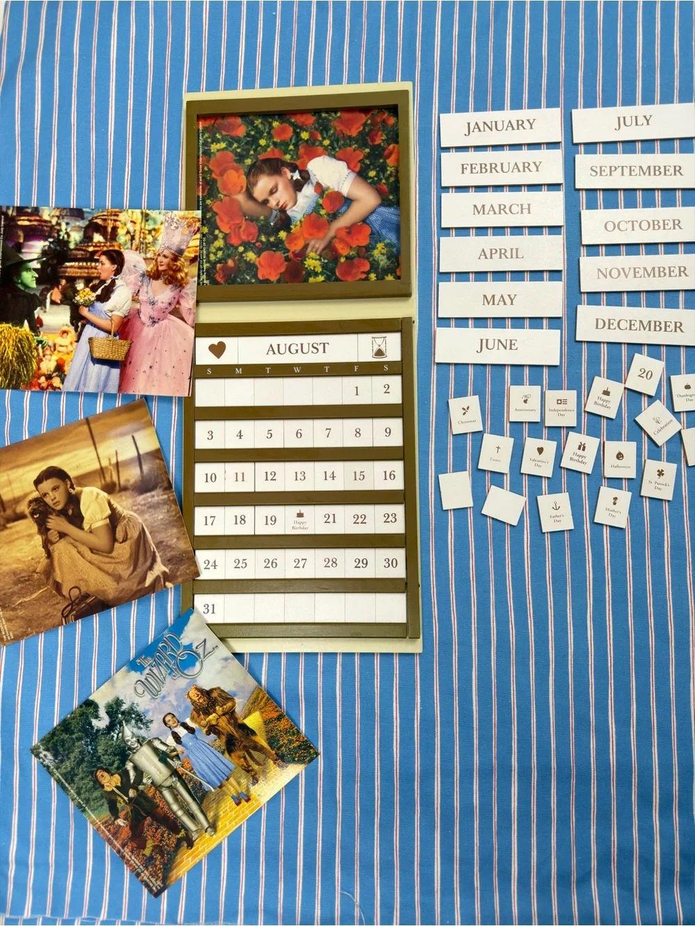 Wizard Of Oz Vintage DayDream Wooden Perpetual Calendar Dorothy Lion Scarecrow